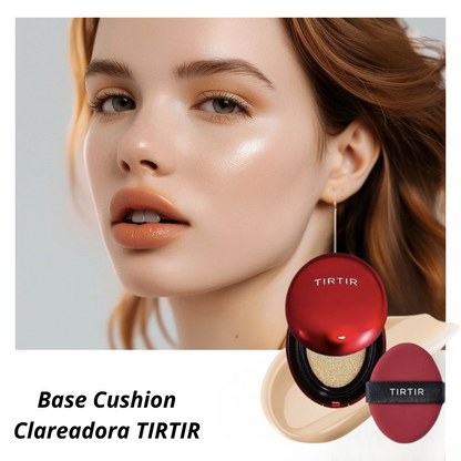Base Cushion Aclarante TIRTIR – Protección Solar y Maquillaje de Larga Duración