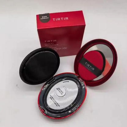 Base Cushion Aclarante TIRTIR – Protección Solar y Maquillaje de Larga Duración